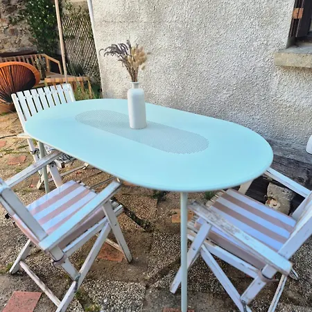 Maison En Bord De Riviere Semesterbostad Cheffes-sur-Sarthe