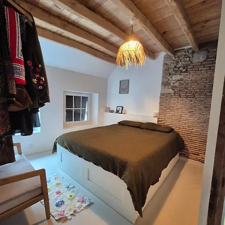 Semesterbostad Maison En Bord De Riviere